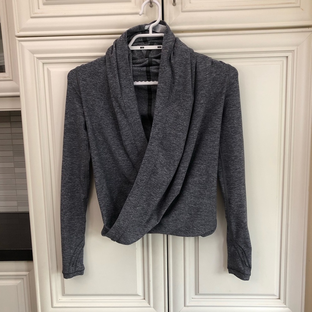 SIZE 7 - Ivivva by Lululemon girl’s long sleeve wrap shirt